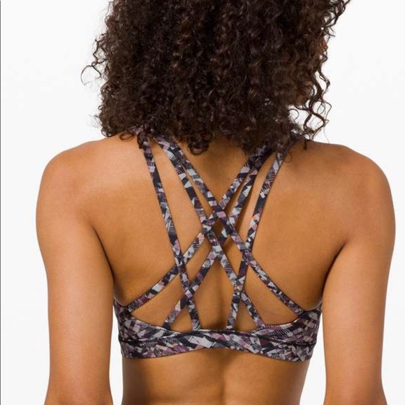 Lululemon Free To Be Serene Bra sz 8
Kaleidoscopic - Picture 5 of 5